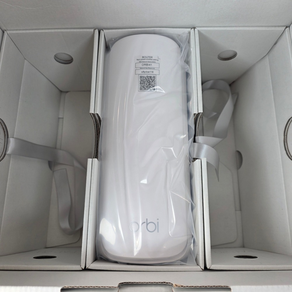 ROUTER ONLY! Netgear Orbi 770 Series WiFi 7 Tri-Band Mesh Router RBE773 READ!